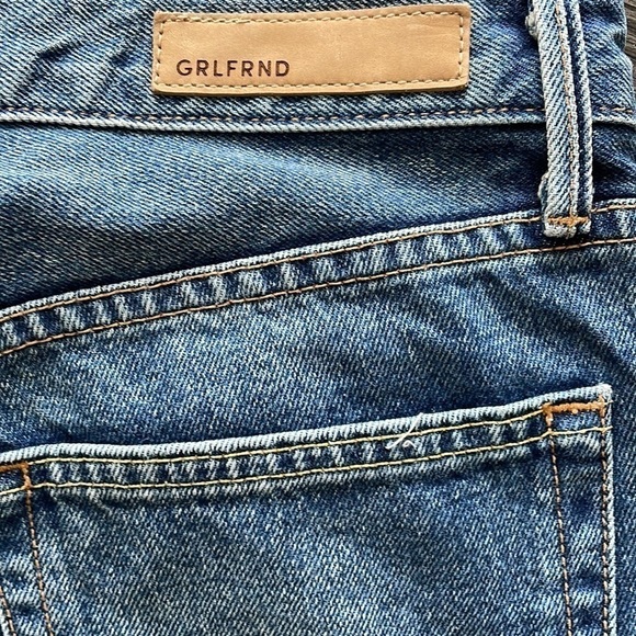 ⭐️HP⭐️Sz27P GRLFRND Karolina distressed denim in “Close to You” colour EUC - Picture 14 of 14